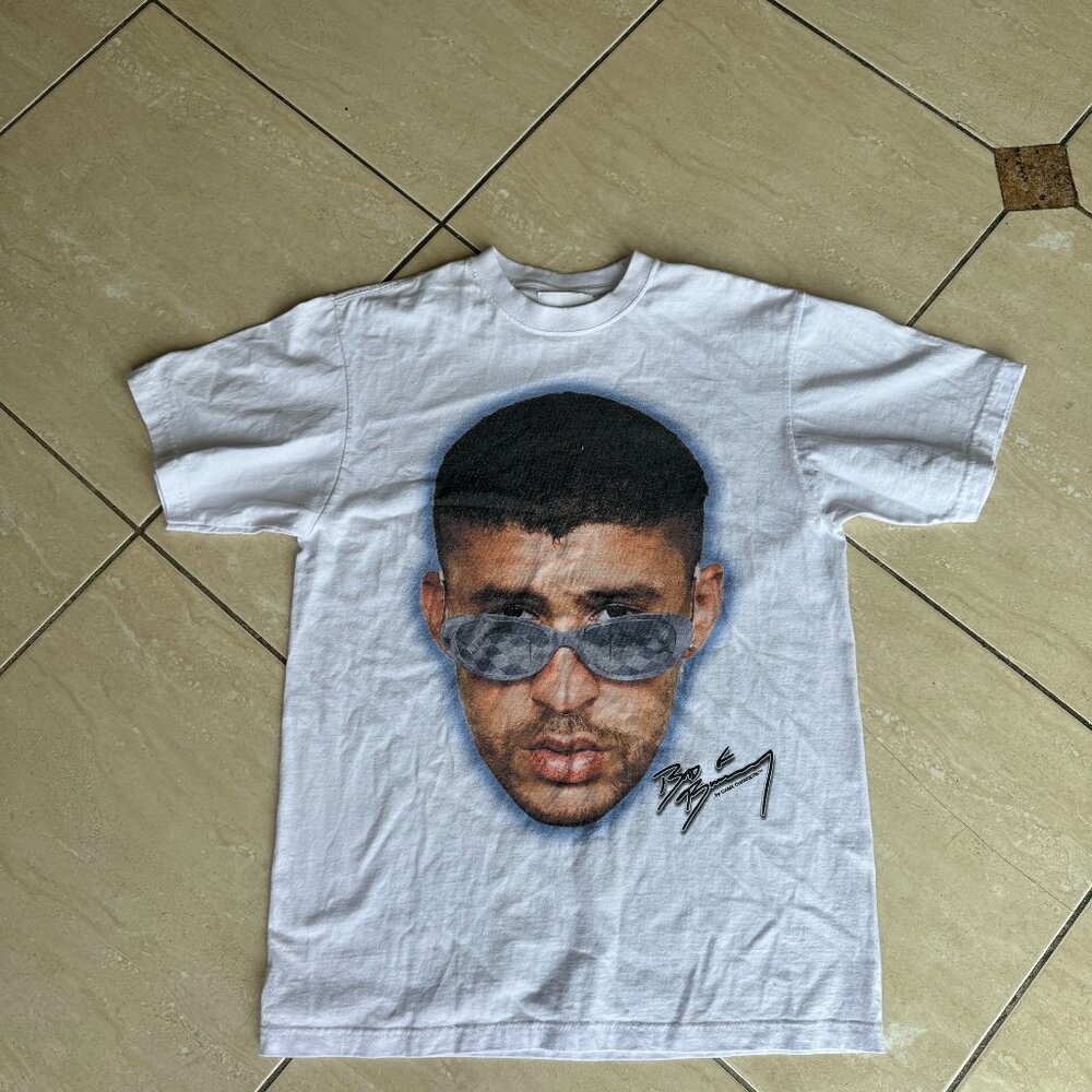 BAD BUNNY BY GAME CHANGERS WHITE S/S TEE